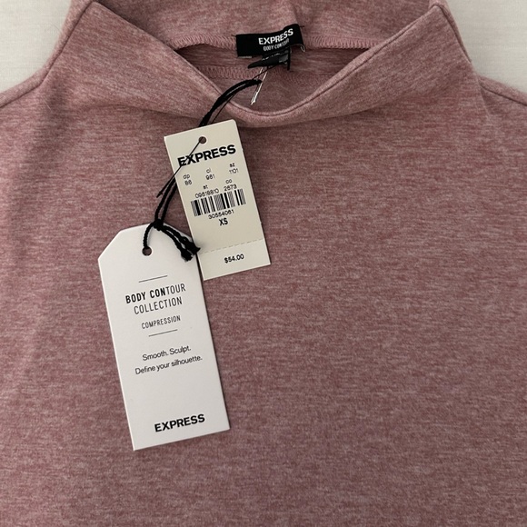 Express Body Contour Cozy Mock Neck Top - Picture 8 of 14